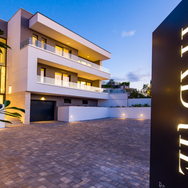 VILLA D - Malinska, Hadrie - Experience Elevated Malinska, Krk
