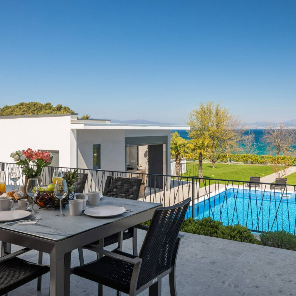 VILLA C - Malinska, Hadrie - Experience Elevated Malinska, Krk