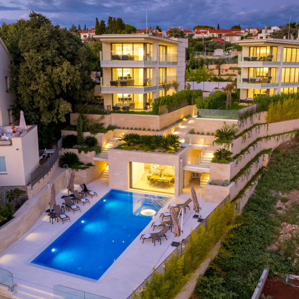 VILA A - Grad Krk, Hadrie - Experience Elevated Malinska, Krk