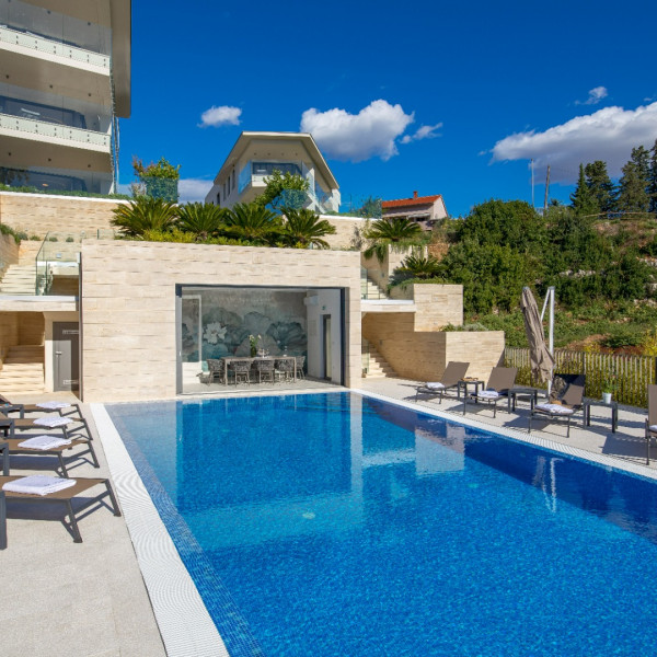 VILA A - Grad Krk, Hadrie - Experience Elevated Malinska, Krk