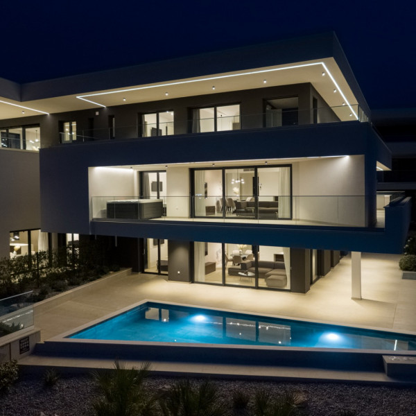 VILA B1 - MALINSKA, Hadrie - Experience Elevated Malinska, Krk