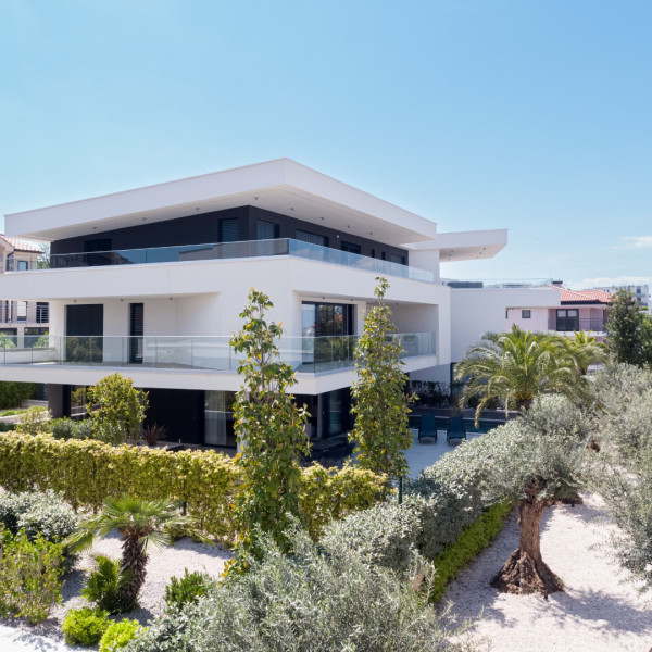 VILA B1 - MALINSKA, Hadrie - Experience Elevated Malinska, Krk