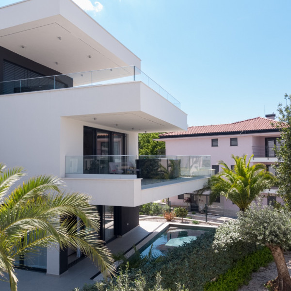 VILA B1 - MALINSKA, Hadrie - Experience Elevated Malinska, Krk