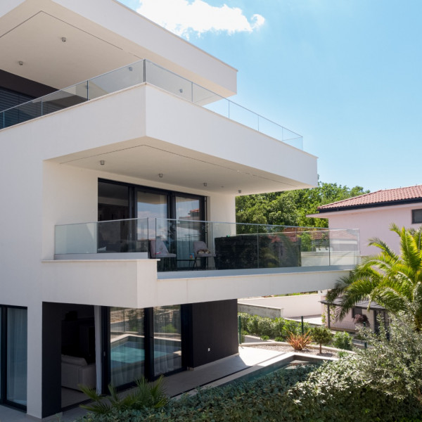 VILA B1 - MALINSKA, Hadrie - Experience Elevated Malinska, Krk